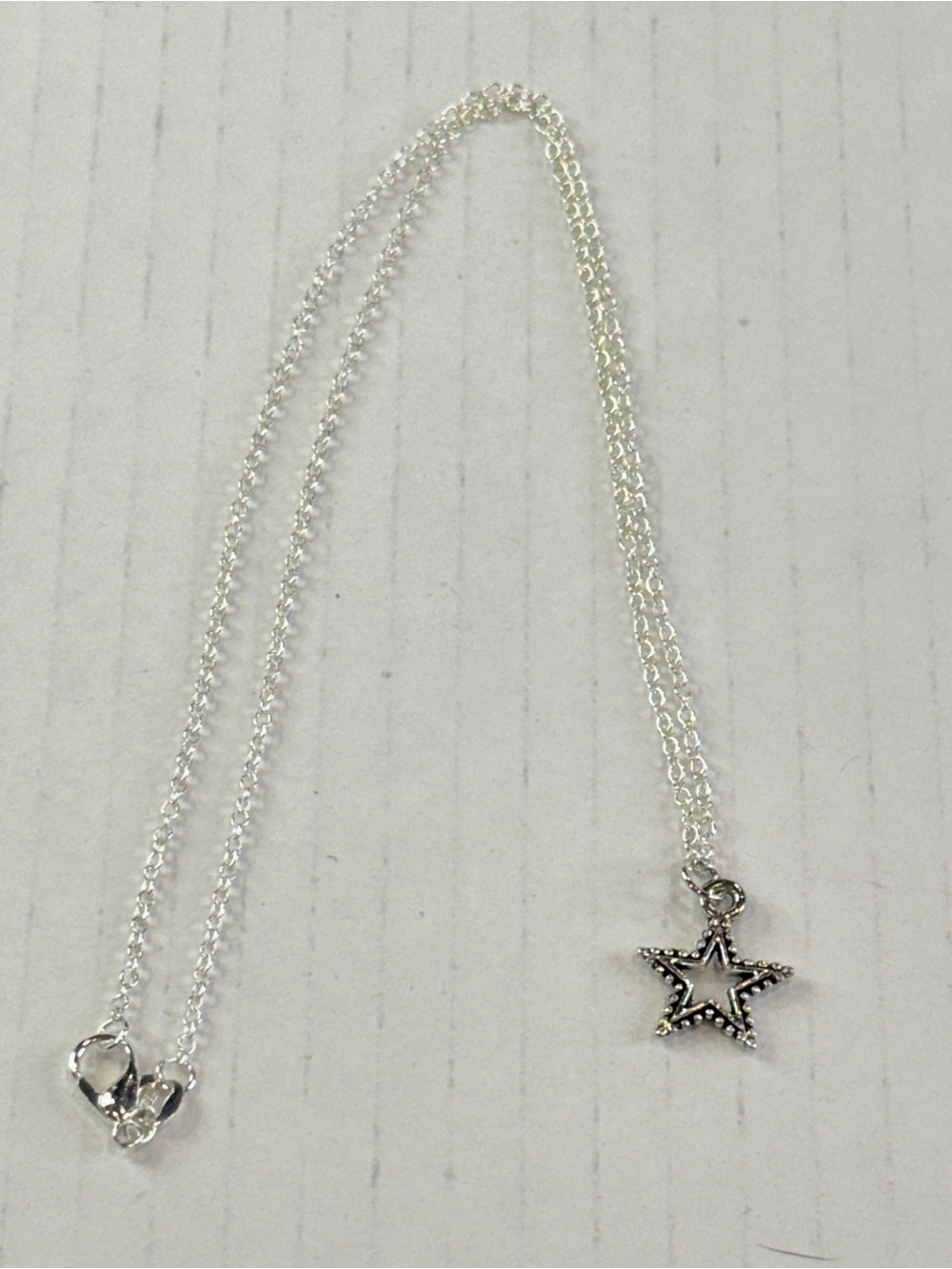 Dainty Silver Tone Open Star Pendant Necklace 17β Celestial - Picture 5 of 7